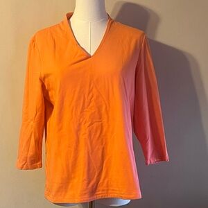 Like New Appleseed's Orange Long Sleeve V-Neck Top